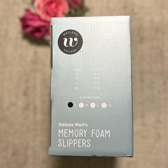 🔥NWT Men’s memory foam slippers - Picture 6 of 11